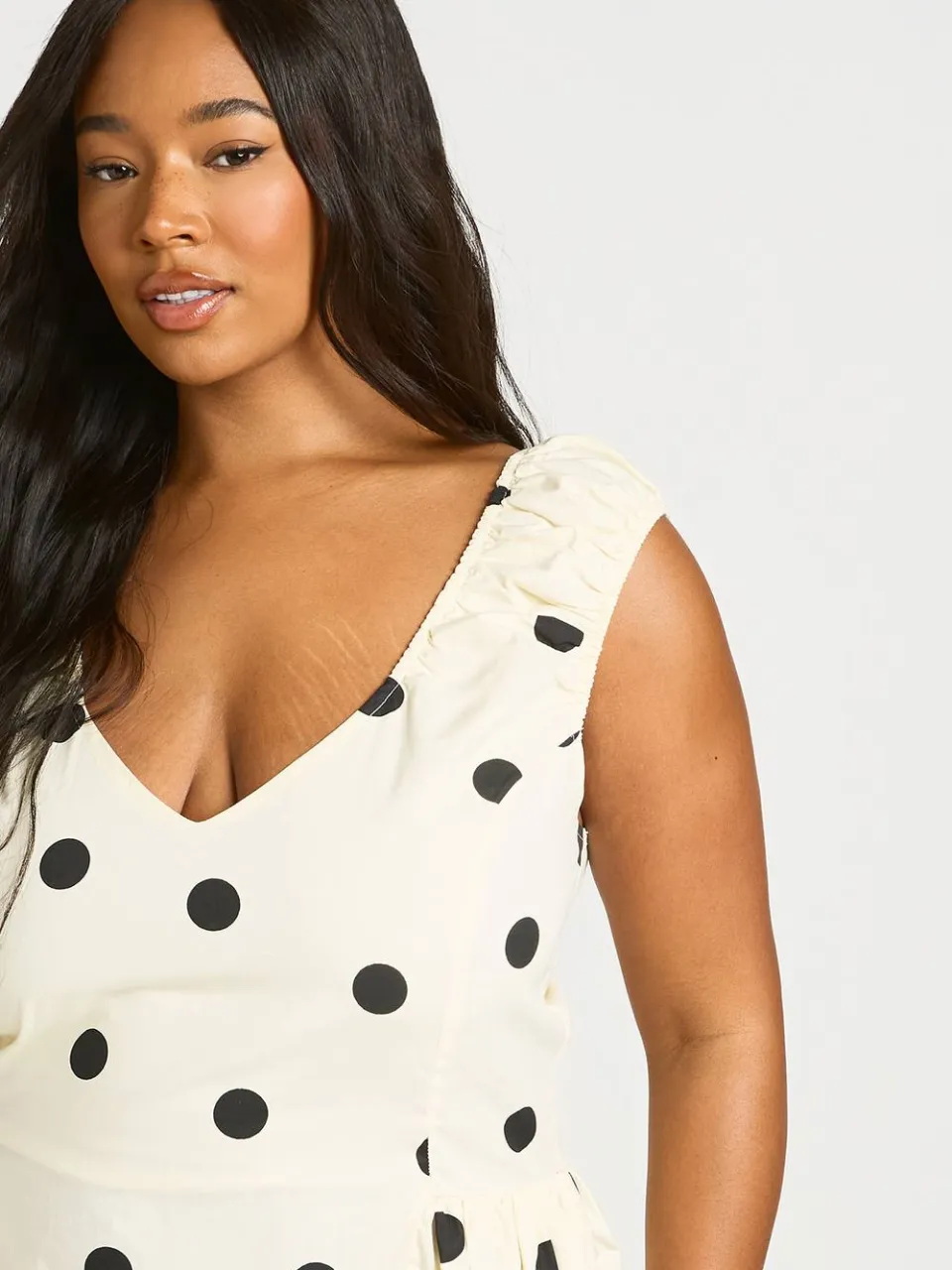 boohoo Dames Plus Polkadot Jurk Met Ronde Hals Van Popeline wit, foto 4