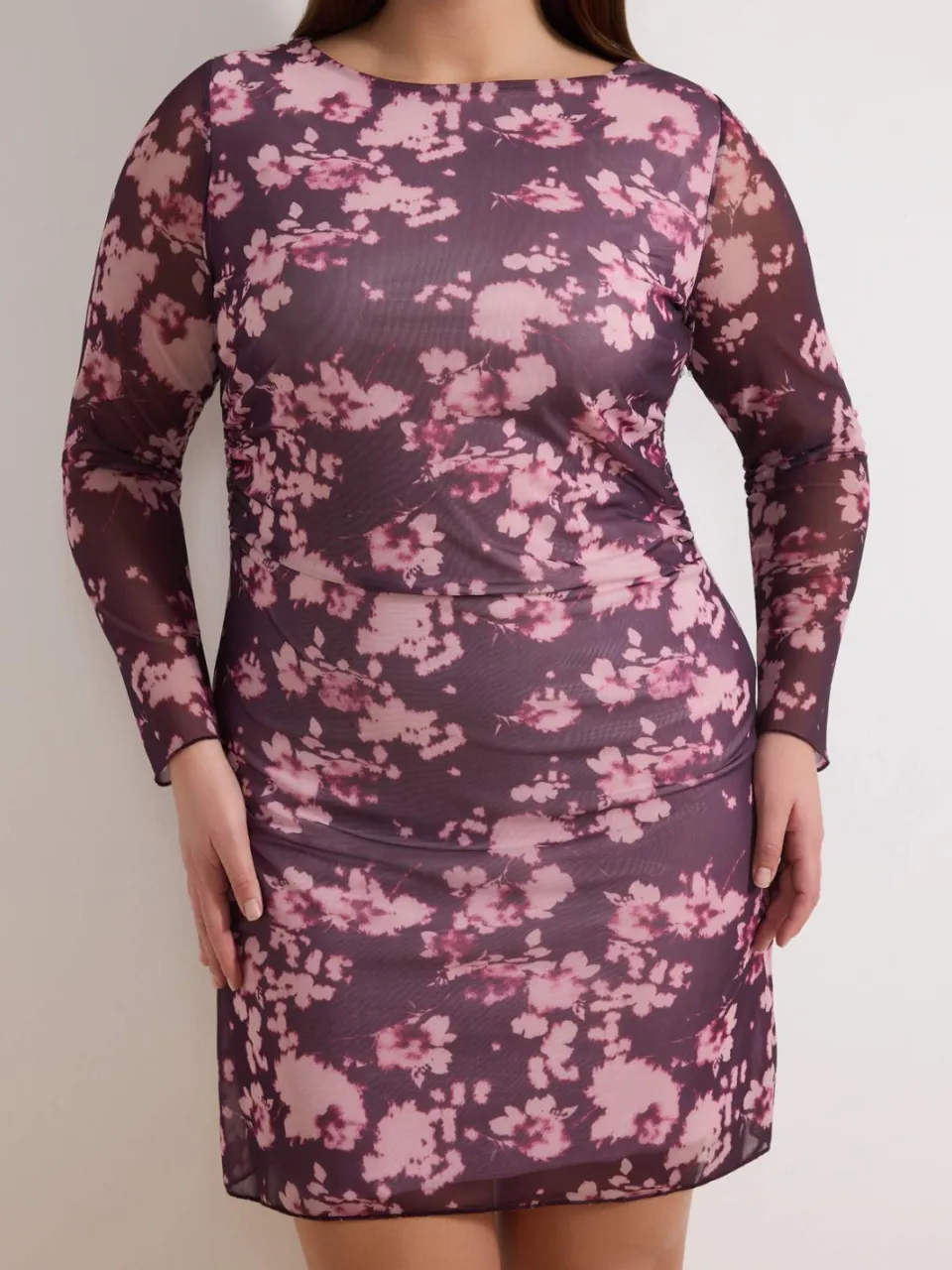 Trendyol Curve Dames Bordeaux Bloemen Kort / Mini Lang Casual A-lijn Grote maten Jurk, foto 2