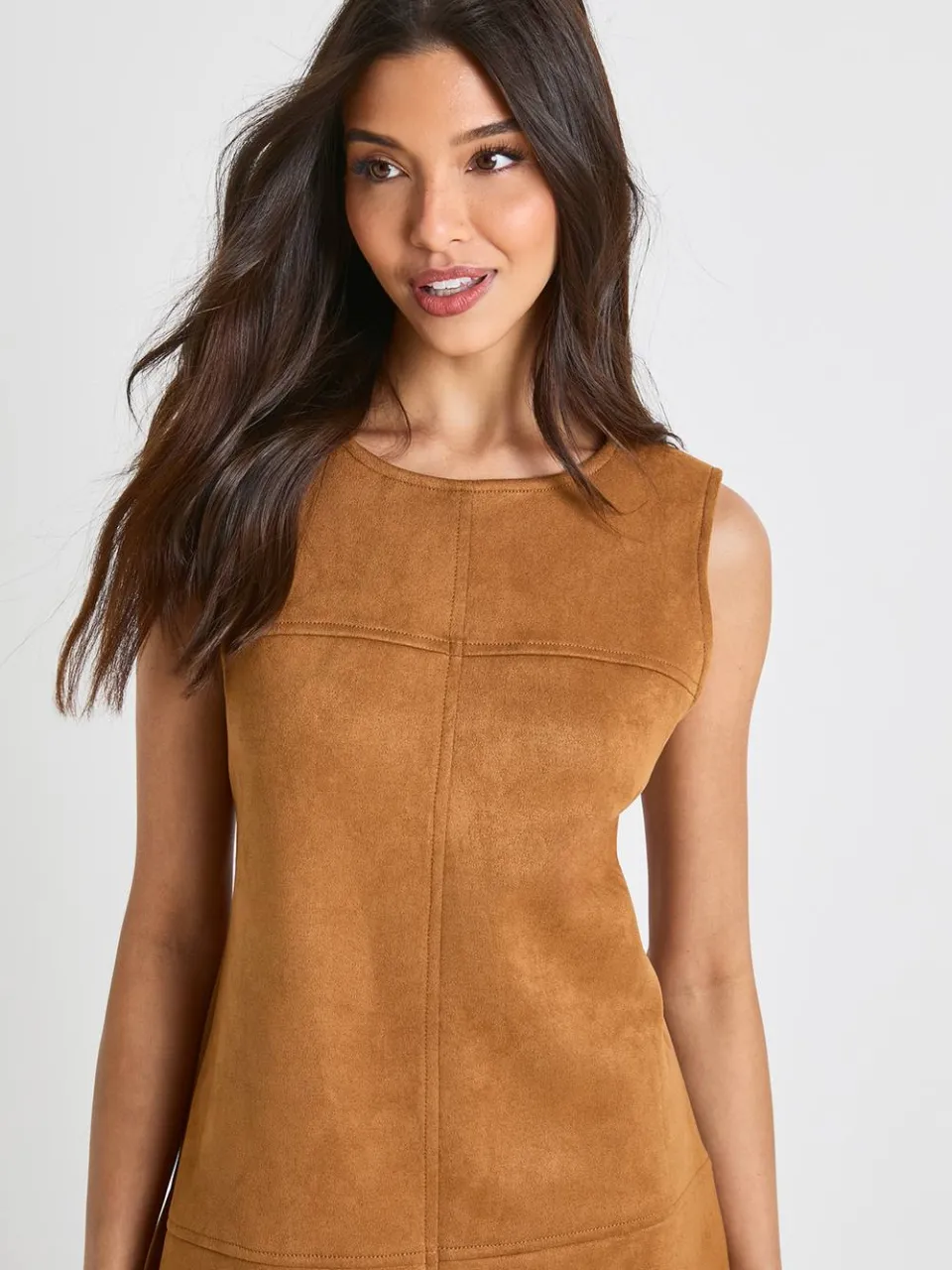 boohoo Dames Nepsuede shiftjurk met panelen tan, foto 4