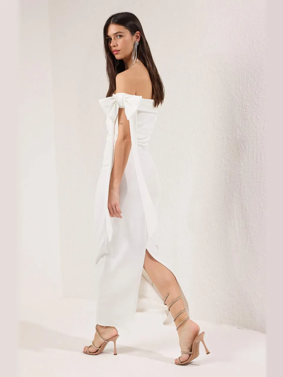 Trendyol TRENDYOLMİLLA Dames Wit Colorblock Maxi Mouwloos Stijlvol/Avond Bodycon Jurken, foto 2