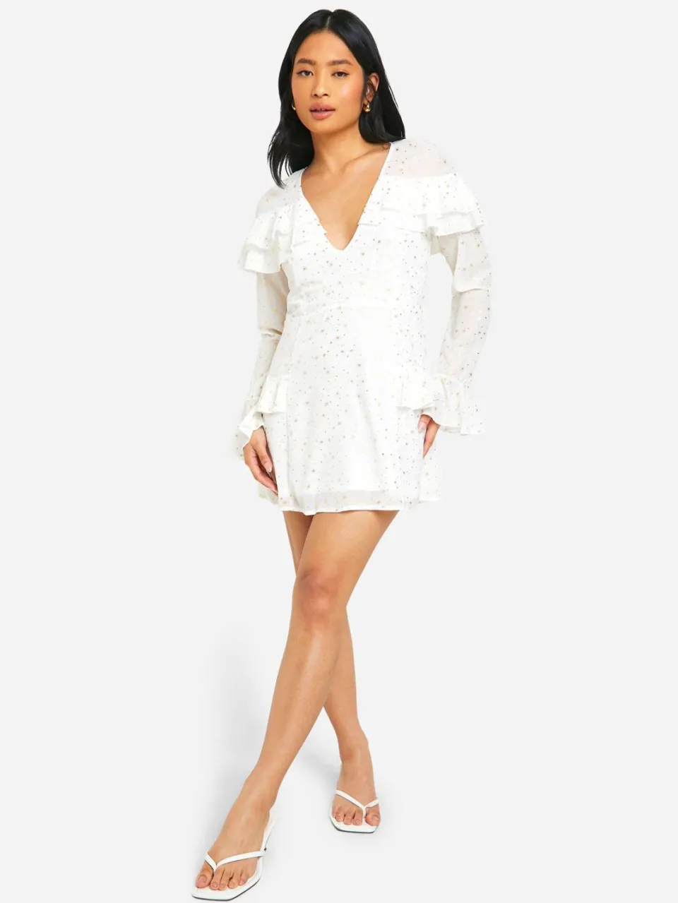 boohoo Dames Petite Ster Gerafelde Detail Diepe V-hals Mini Jurk Wit