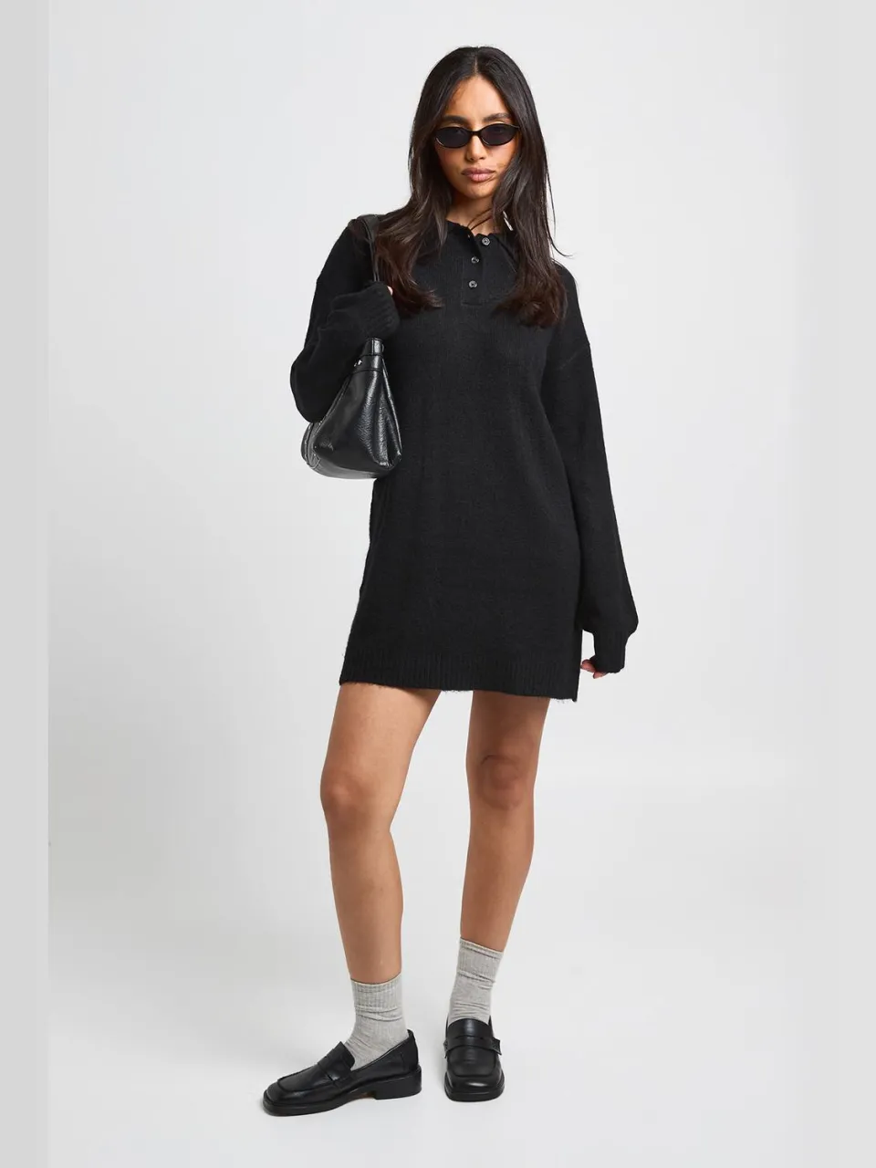boohoo Dames Gebreide Oversized Jurk Met Kraag En Knoopsluiting Zwart
