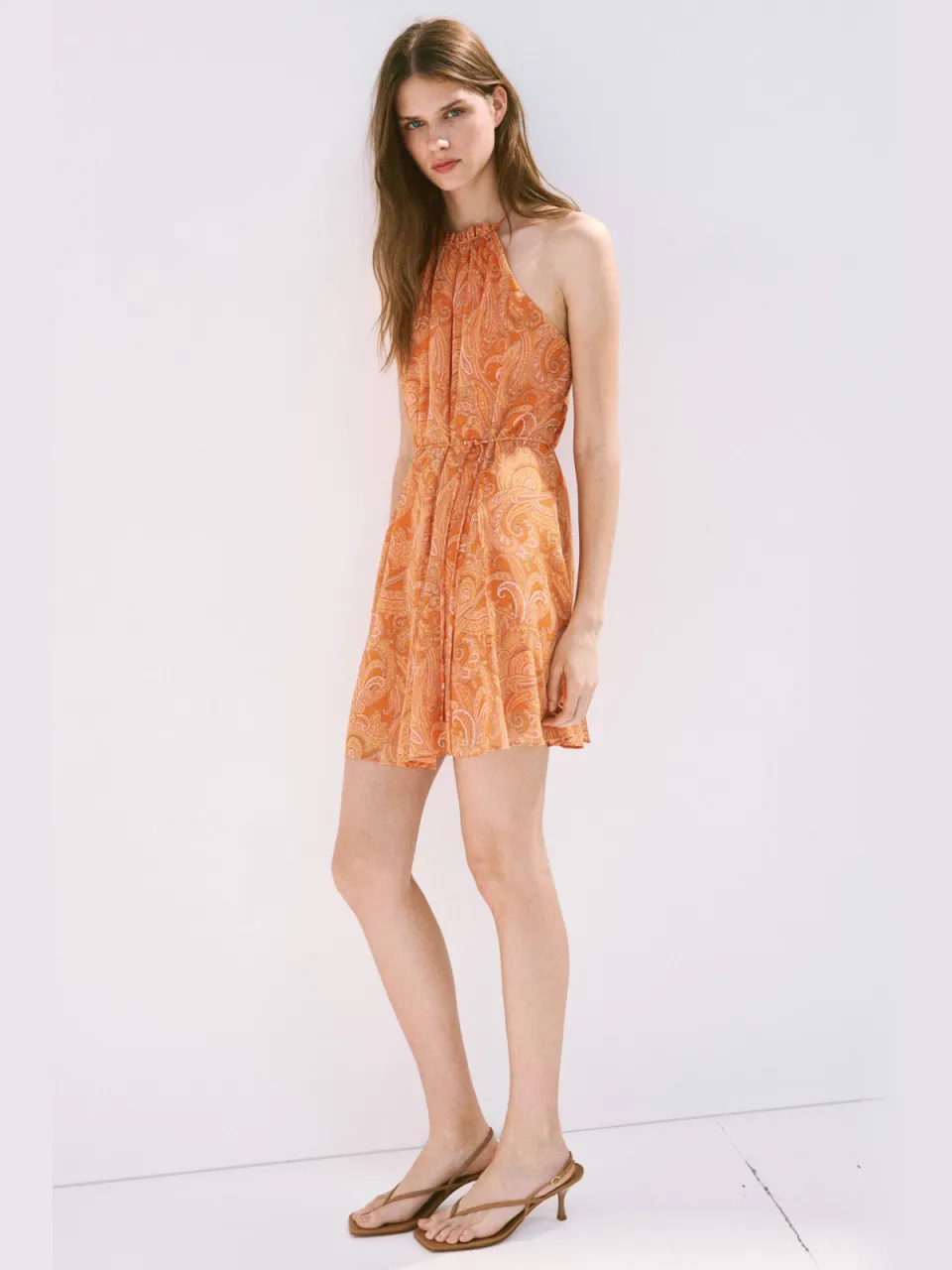 Mango korte halterjurk met open rug en paisley - oranje, foto 4