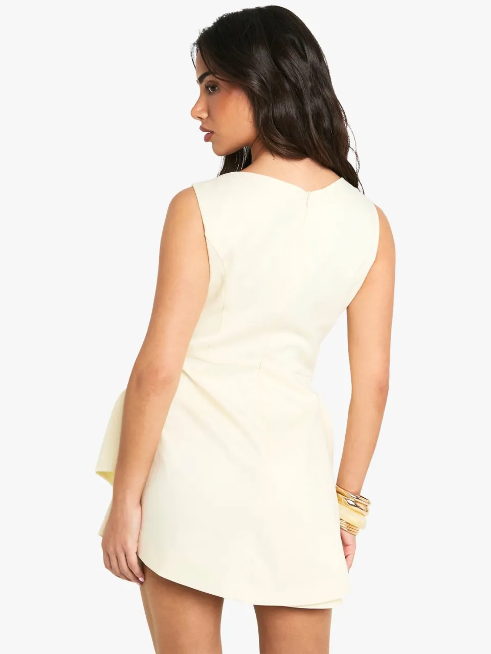 boohoo Dames Petite Op Maat Gemaakte Cowl Detail Wikkel Minijurk ivoor, foto 3