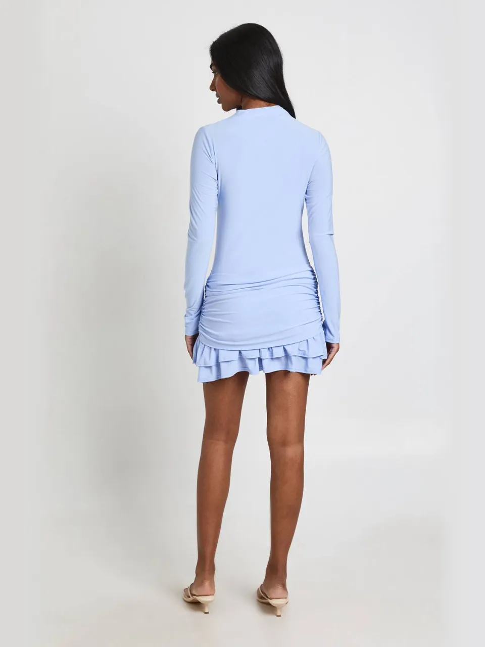 boohoo Dames Mini-jurk Met Lange Mouwen En Gedrapeerde Voorkant babyblauw, foto 2