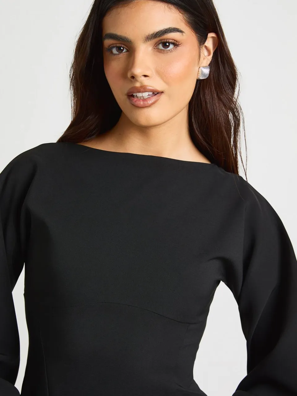 boohoo Dames Gestructureerde Mini Shift Jurk met Uitlopende Mouwen zwart, foto 4