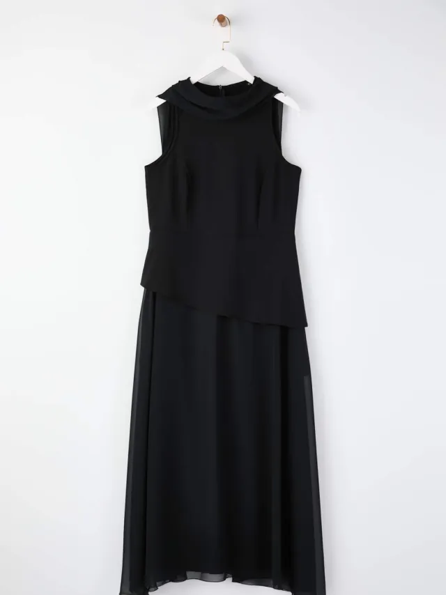 Turkishsouq Curve Dames Rechte Maxi Mouwloze A-lijn Jurk Plus size Zwart