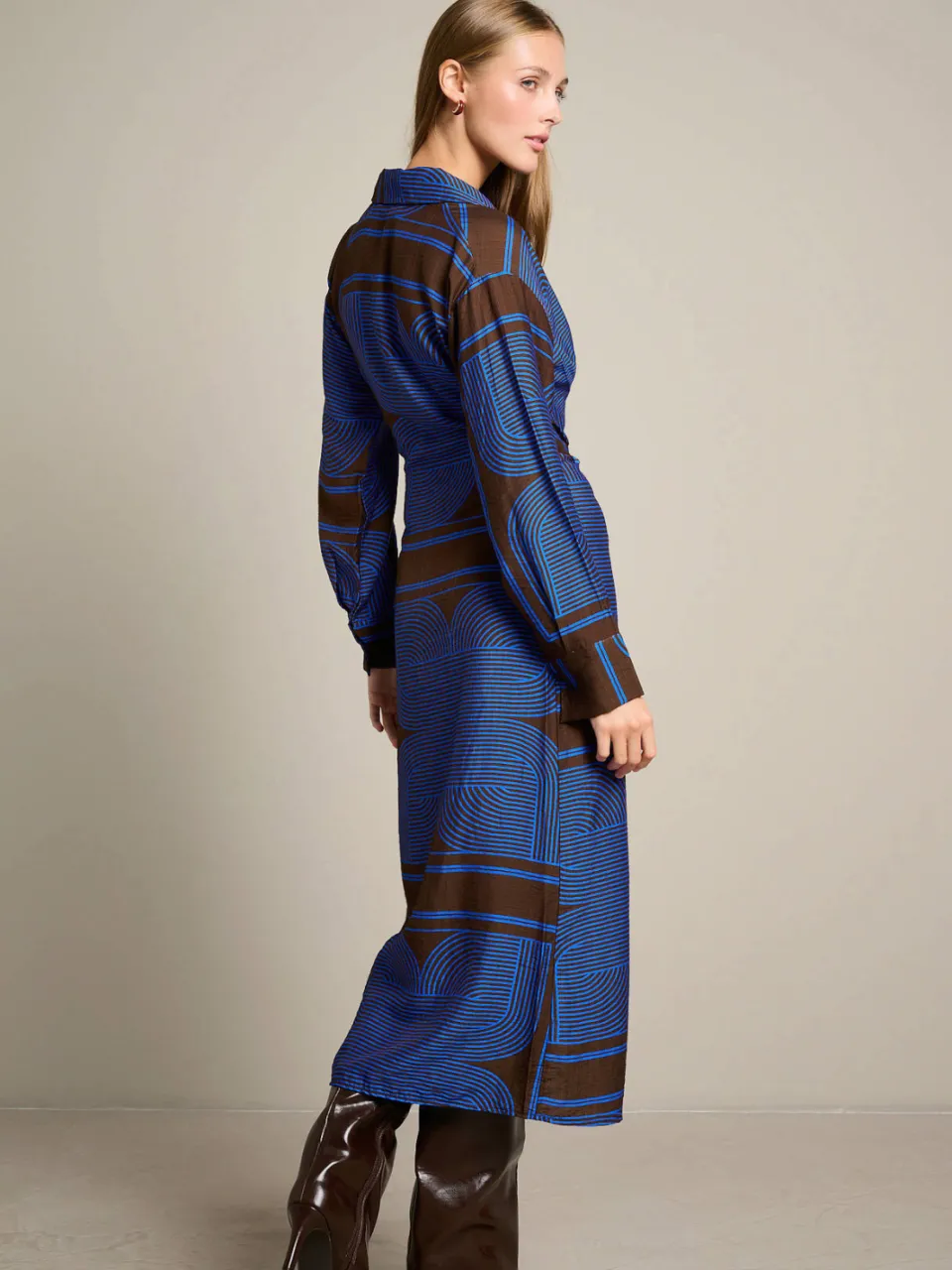 LOLALIZA midi blousejurk - blauw/bruin, foto 4