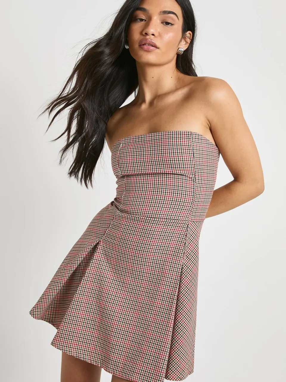 boohoo Dames Check Geruite Bandeau Tailored Mini-jurk multicolor, foto 4