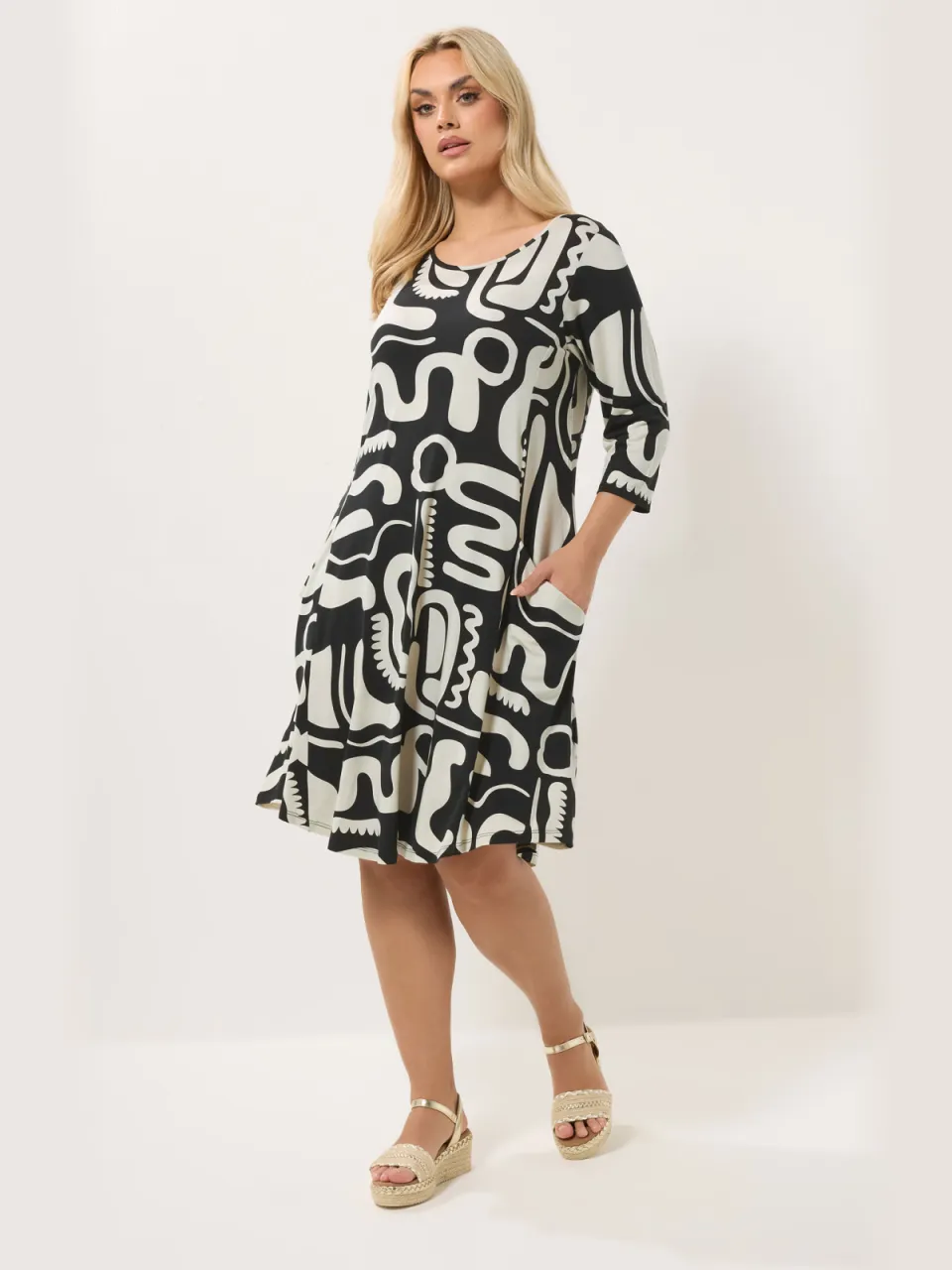 Yours Zwarte Abstracte Geometrische Tuniekjurk Black
