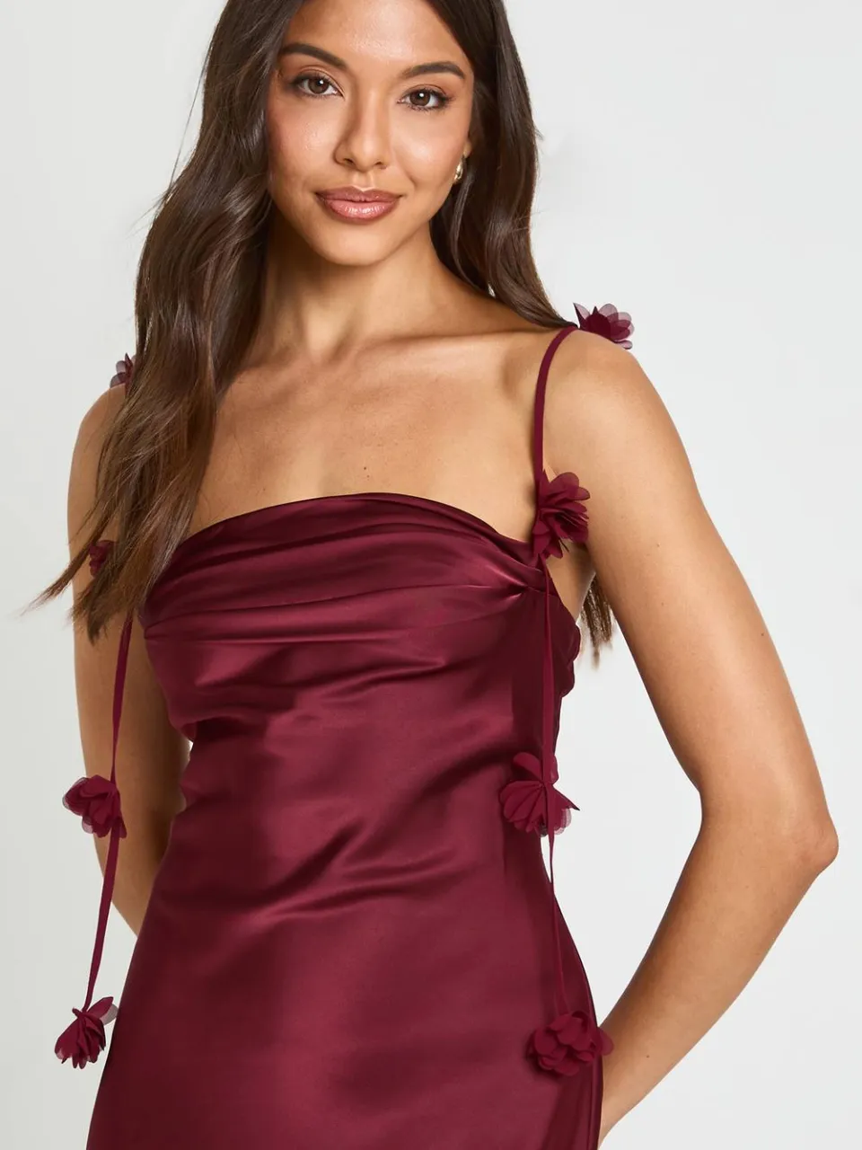 boohoo Dames Midaxi Jurk Met Bandjes, Chiffon Bloemendetail bordeaux rood, foto 3