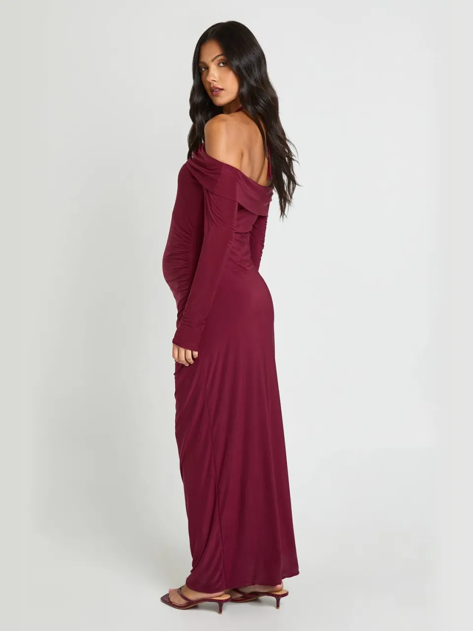 boohoo Dames Zwangerschaps Plus Bardot Lange Mouw Halter Maxi Jurk fig, foto 3