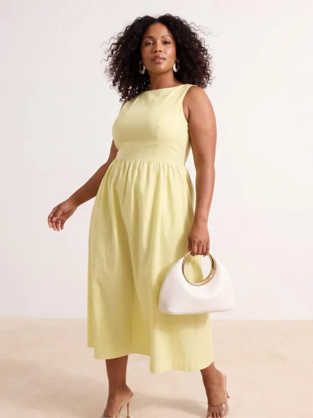 Trendyol Curve Dames Geel Effen Midi Mouwloos A-lijn Grote maten Jurk