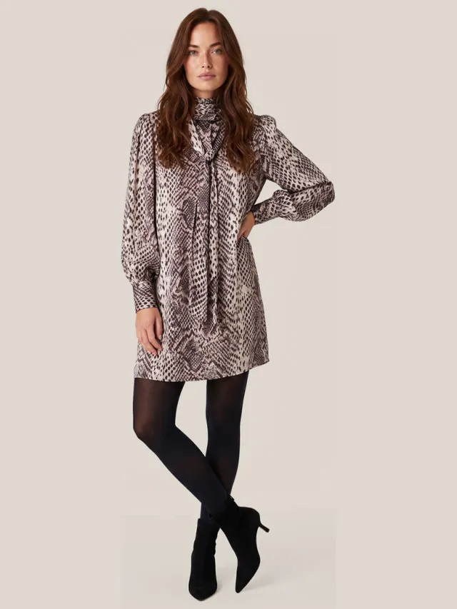 Mart Visser X Caroline Tensen midi blousejurk met dierenprint - beige