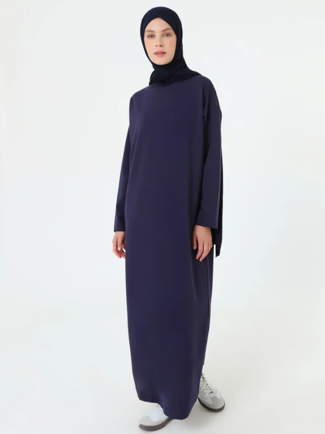 Benin Modest Dress Benin Marineblauw