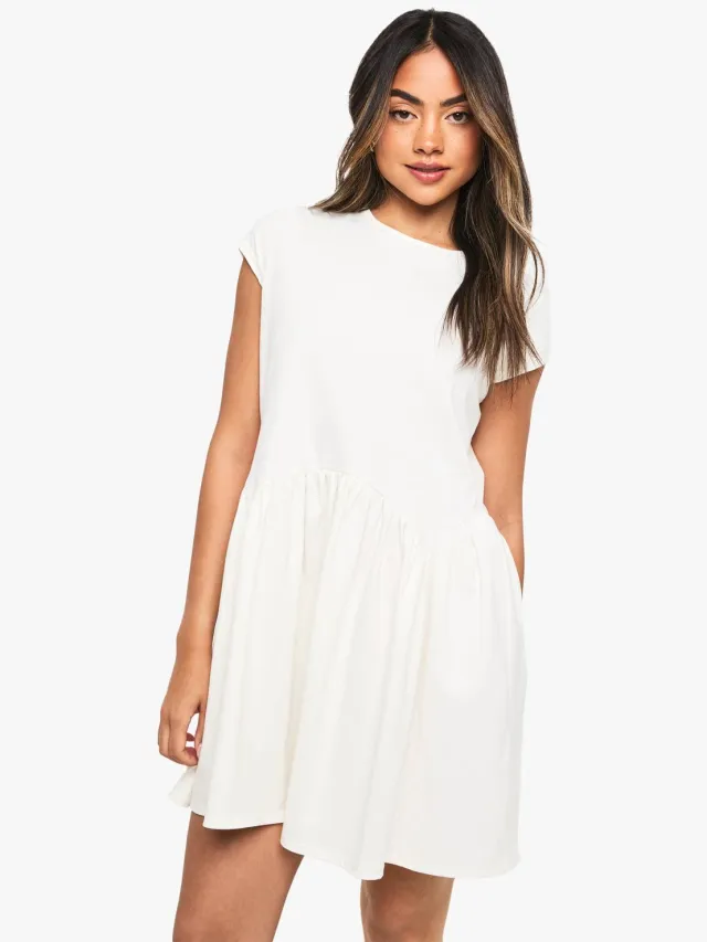 boohoo Dames Katoenen Smock Jurk met Gebogen Zoom Wit