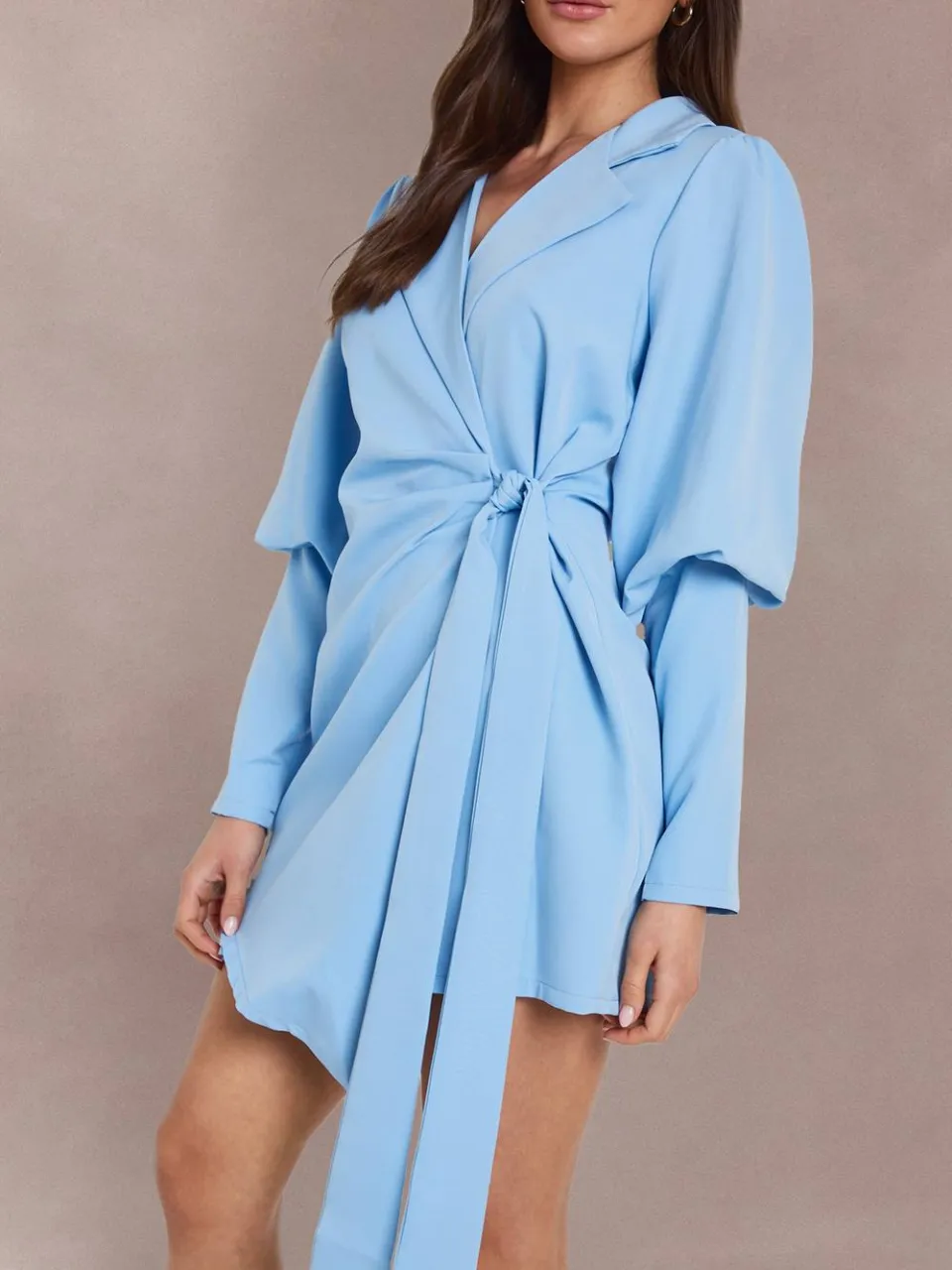 boohoo Dames Blazerjurk Met Volumemouwen En Strikceintuur pastelblauw, foto 4