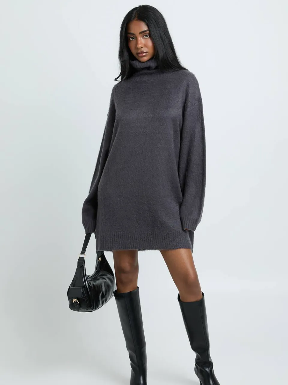 boohoo Dames Superzachte Geborstelde Gebreide Coltrui Mini-jurk houtskool, foto 2