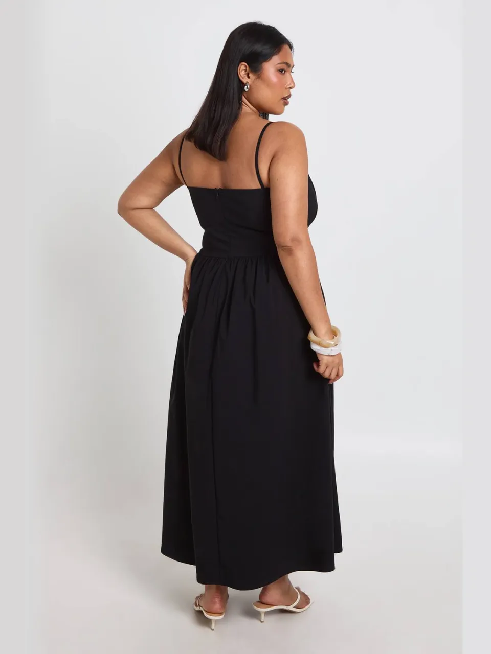 boohoo Dames Plus Bengaline Bandjes Midaxi Jurk zwart, foto 2