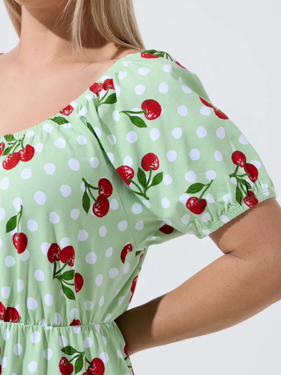 Limited Collection Groene Gingham Bardot Jurk Met Kersenprint, foto 5
