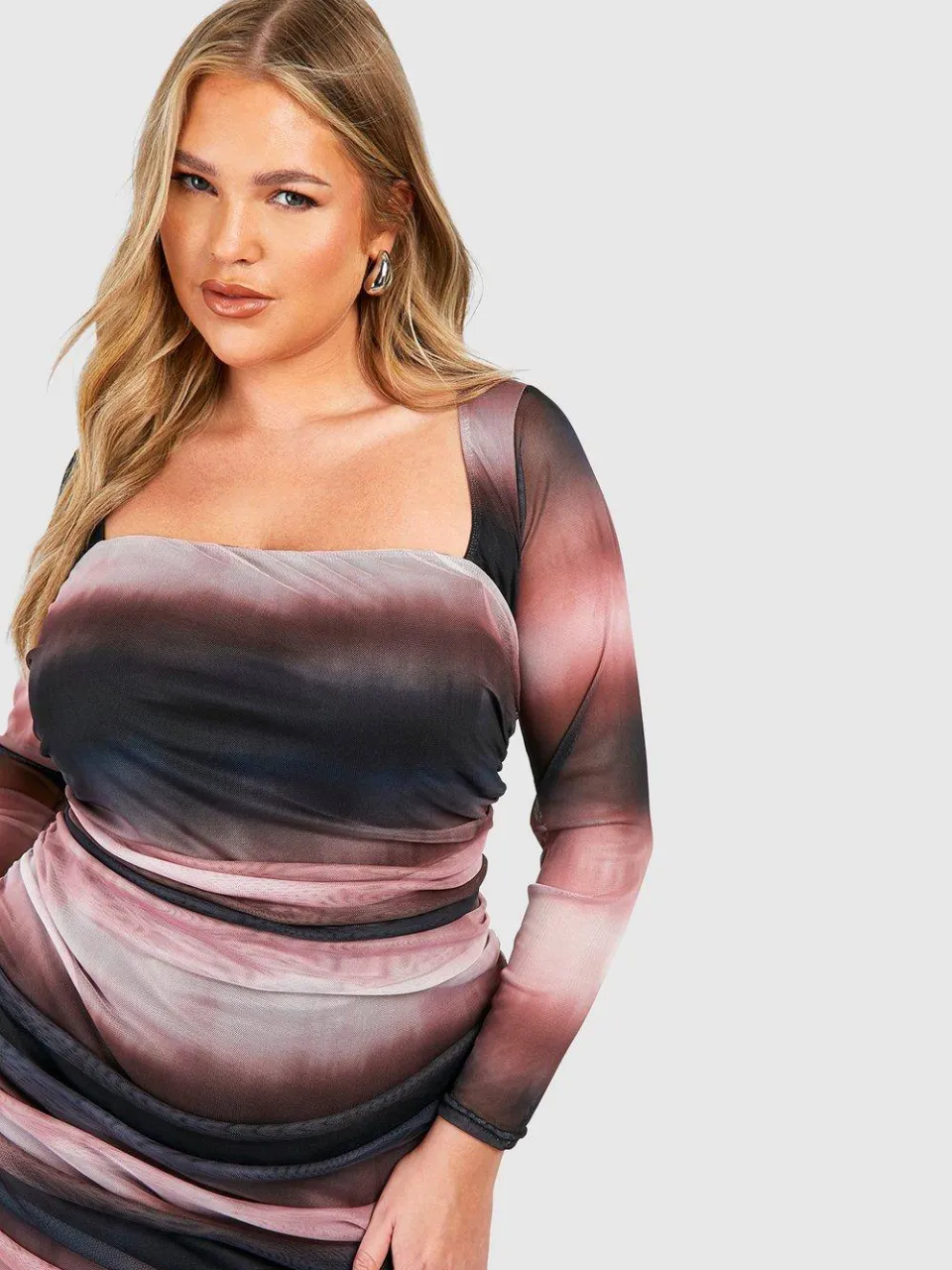 boohoo Dames Plus geprinte mesh bodycon jurk violet, foto 3