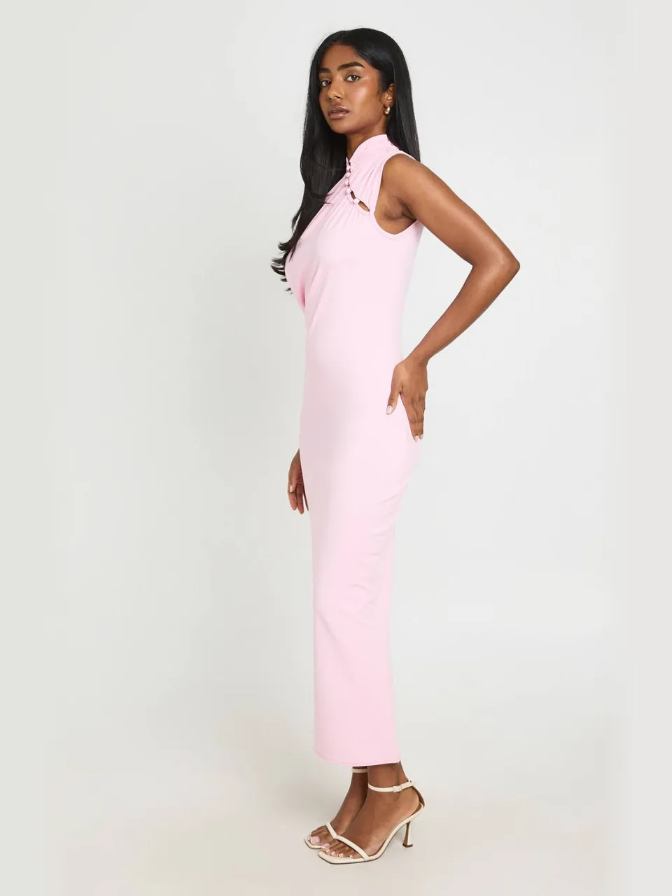boohoo Dames Mouwloze Midi-jurk Met Rimpeldetail En Asymmetrische Knoopsluiting baby roze, foto 2
