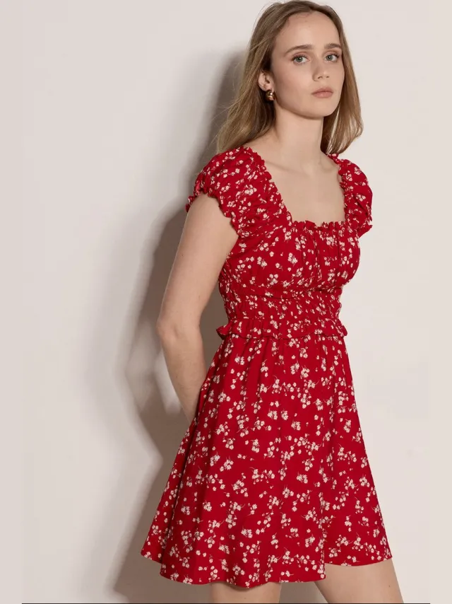 Apricot Mini-jurk met bloemenprint en ruches Rood