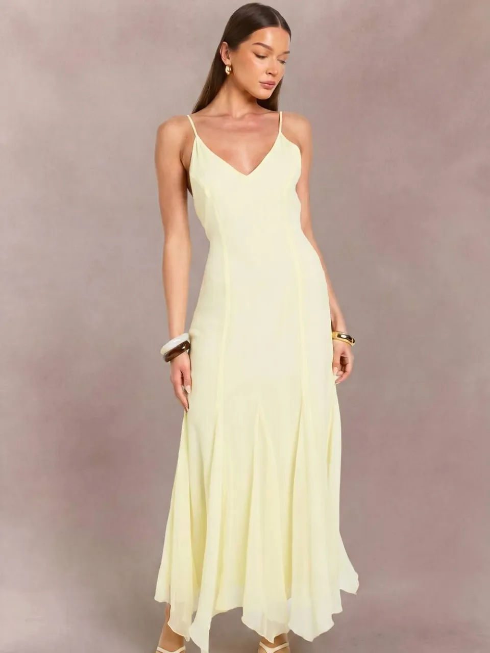 boohoo Dames Toonkleurige Chiffon Maxi-jurk Met Godet Zoom citroen, foto 3