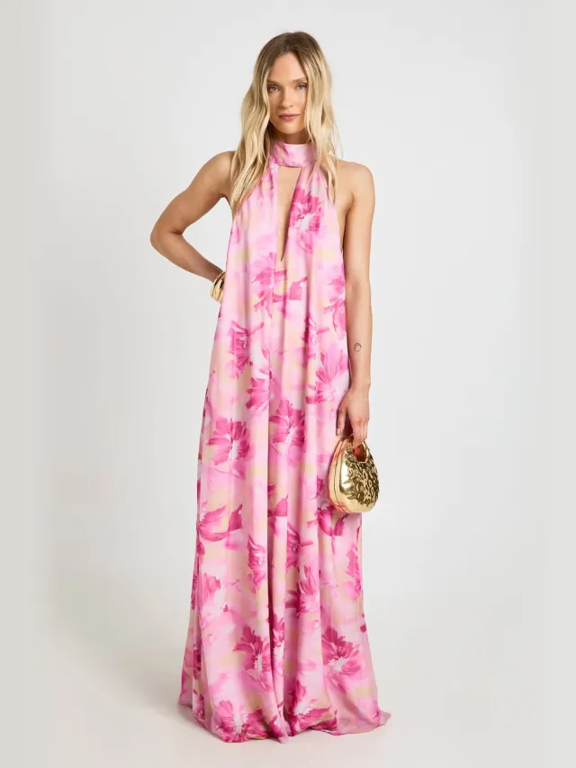 boohoo Dames Petite Bloemrijke Maxi Jurk Met Hoge Hals En Plooien Roze