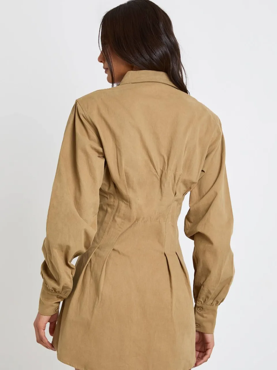 boohoo Dames Lange Blousejurk Met Hoge Kraag En Lange Mouwen olijf, foto 2