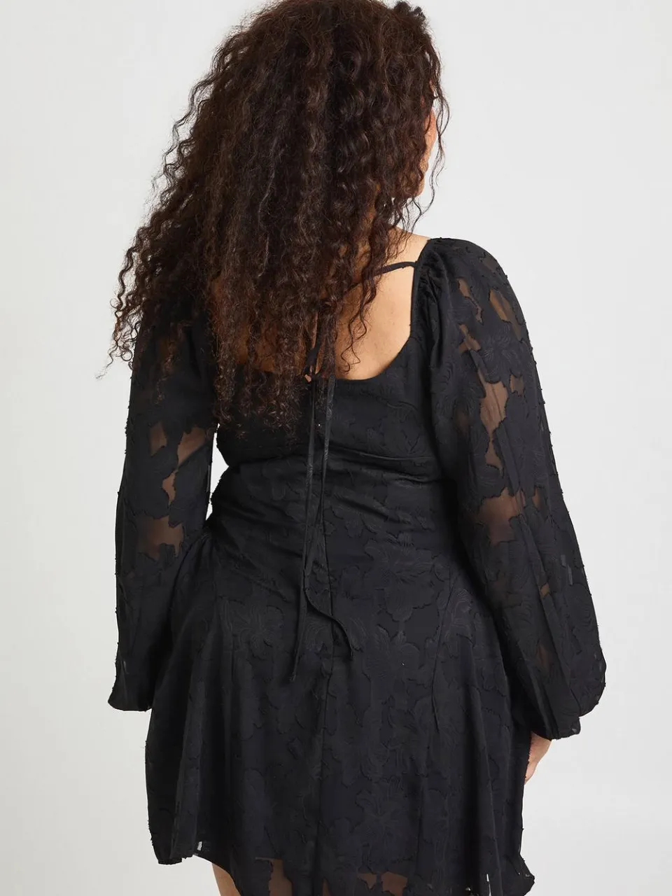 boohoo Dames Plus Burnout Chiffon Boerinnetje Skater Jurk zwart, foto 3