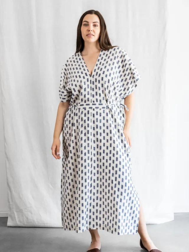 Jyoti - Fair Works dames vegan Kaftanjurk Rishi Ikat Wit Crème