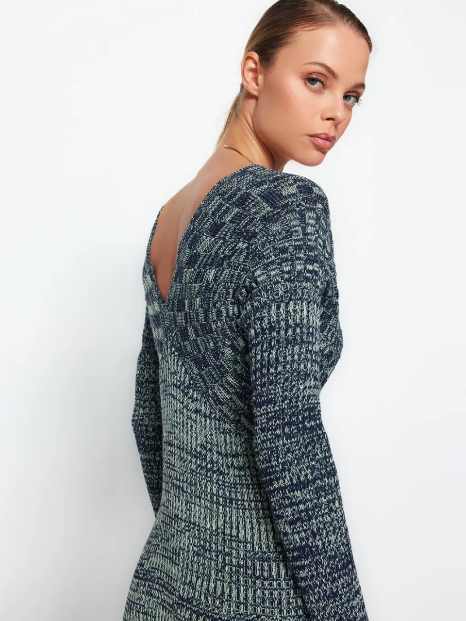 Trendyol TRENDYOLMİLLA Dames Groen Kleurverloop Midi Lang Casual Bodycon Jurken, foto 2