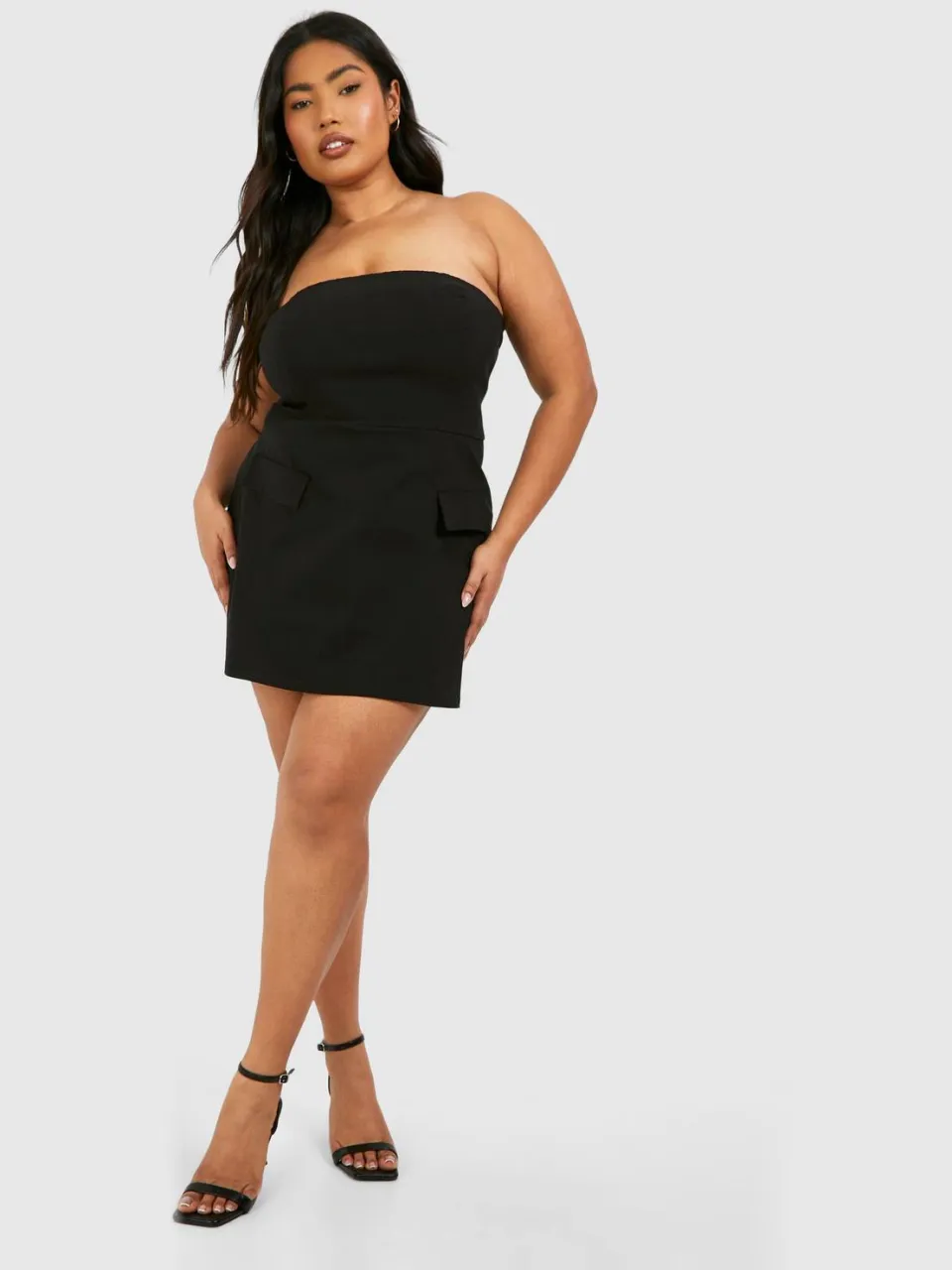 boohoo Dames Plus Bandeau Skater Mini Dress zwart, foto 3