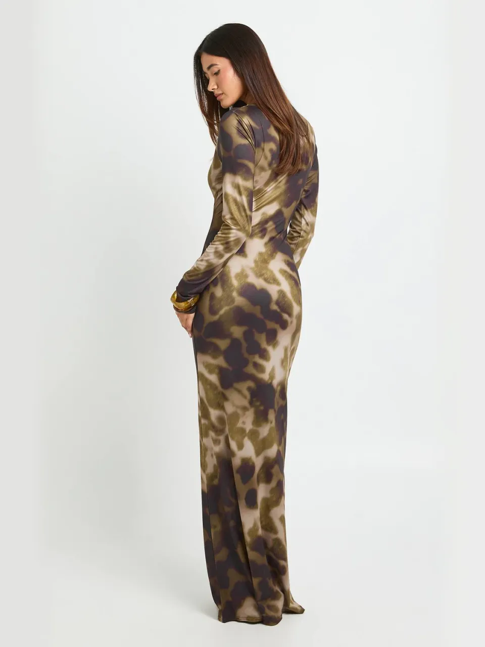 boohoo Dames Maxi Jurk Met Lange Mouwen En Tonaal Luipaarddessin chocoladebruin, foto 2