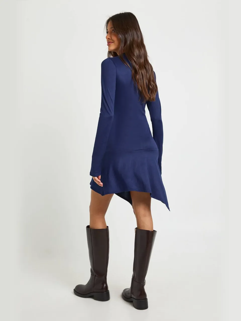 boohoo Dames Superzachte asymmetrische zoom mini-jurk marineblauw, foto 2