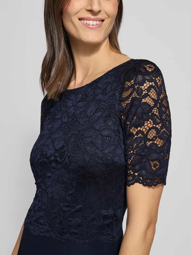 Vera Mont Avondjurk met kant en ronde hals donkerblauw, foto 3