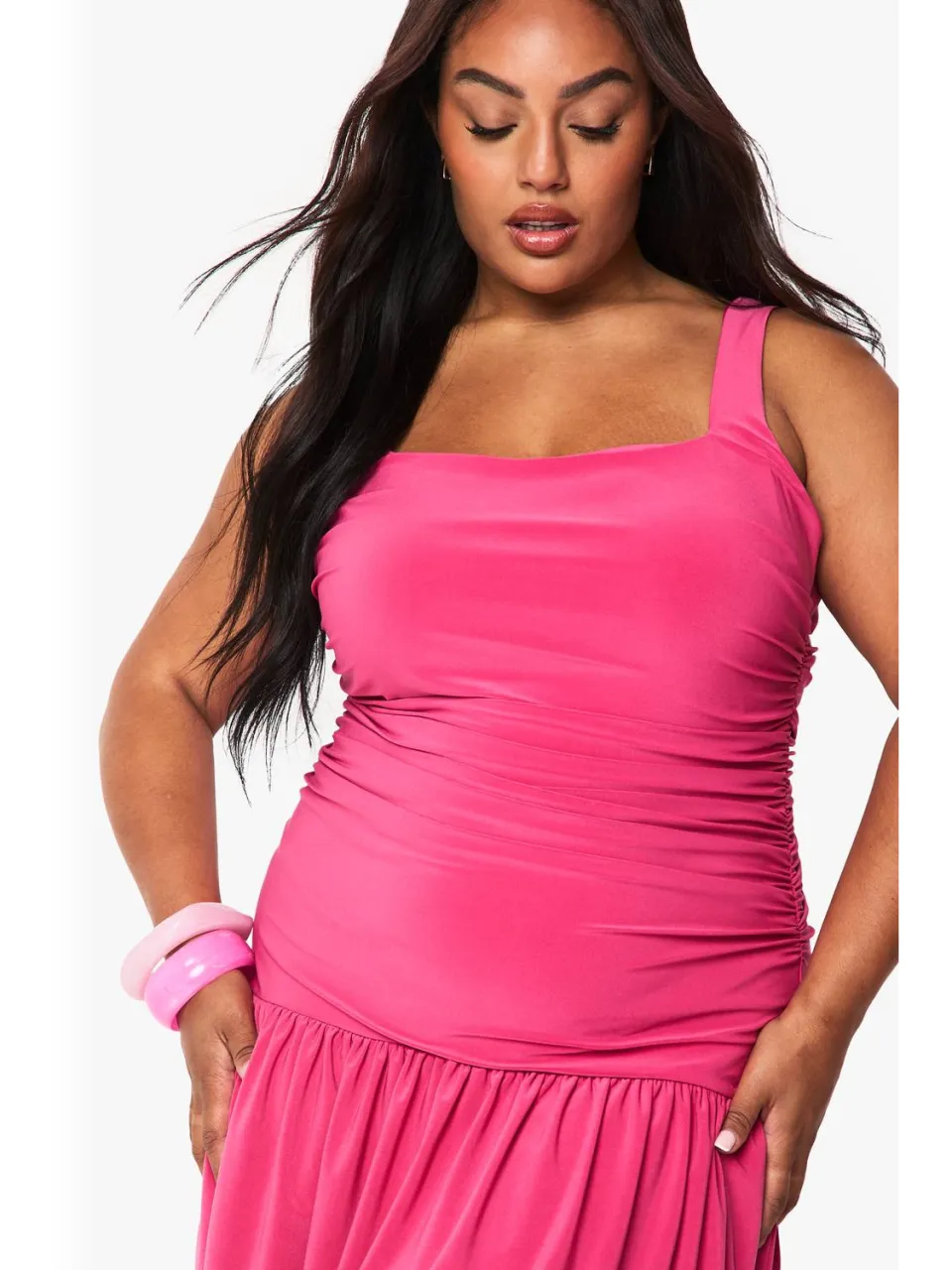 boohoo Dames Plus mini-jurk met dubbele laag en drop-zoom felroze, foto 4