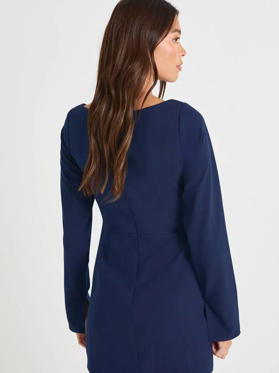 boohoo Dames Op maat gemaakte jurk met vierkante hals in shift-stijl marineblauw, foto 3
