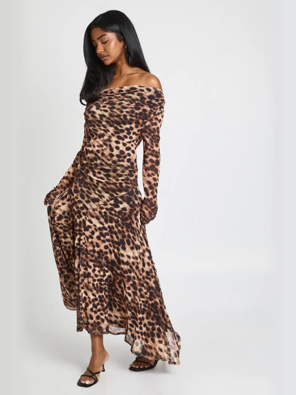 boohoo Dames Luipaard Cowl Neck Asymmetrische Zoom Midaxi Jurk luipaardprint, foto 2