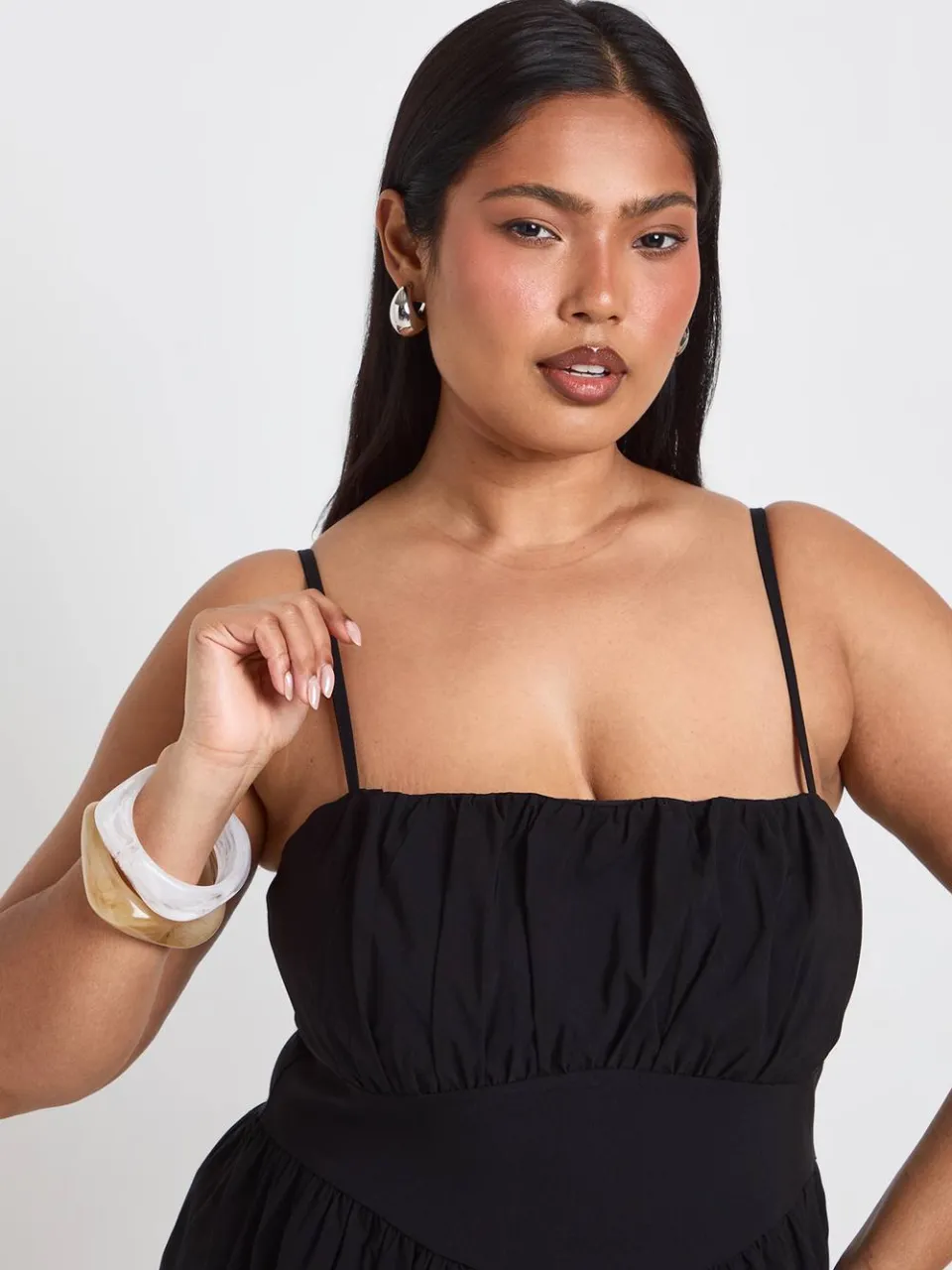 boohoo Dames Plus Bengaline Bandjes Midaxi Jurk zwart, foto 4
