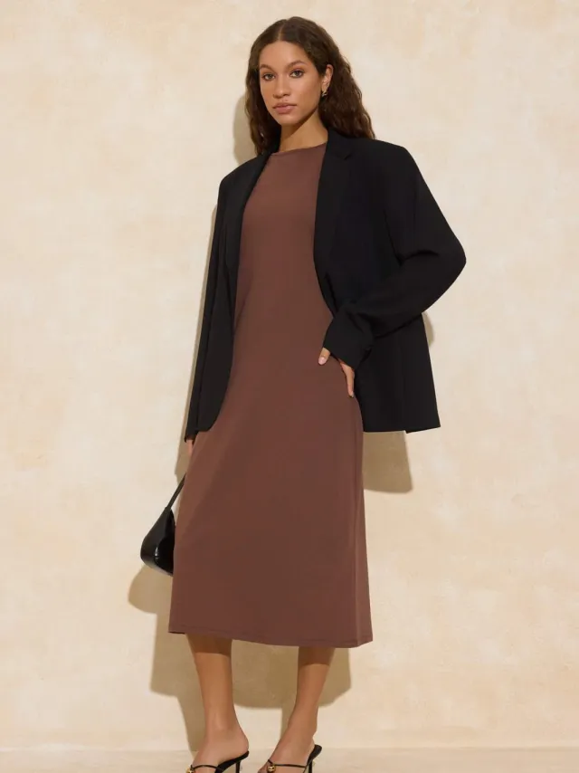 Trendyol Modest Dames Bruin Effen Midi Mouwloos Casual Recht Modest Jurken