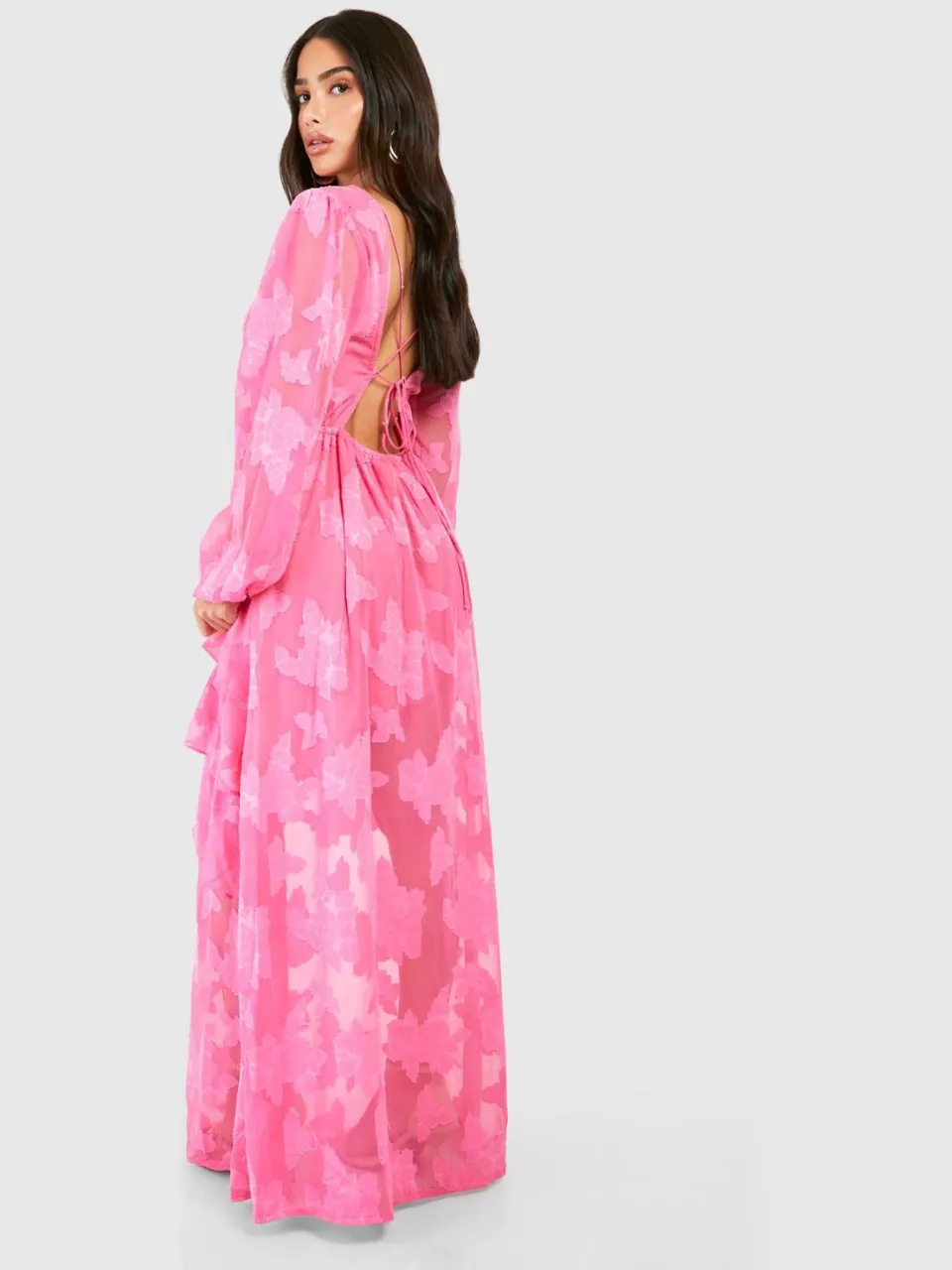 boohoo Dames Petite Burnout Bloemenprint Ruches Detail Maxi Jurk roze, foto 2