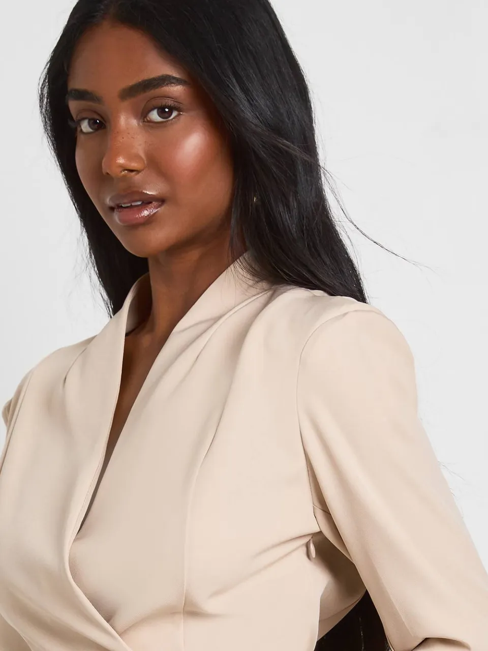 boohoo Dames Kraagloze Blazerjurk Met Drapeerdetail steen, foto 4