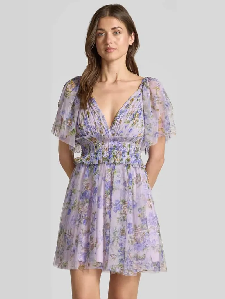 Lace & Beads cocktailjurk van mesh met V-hals lila
