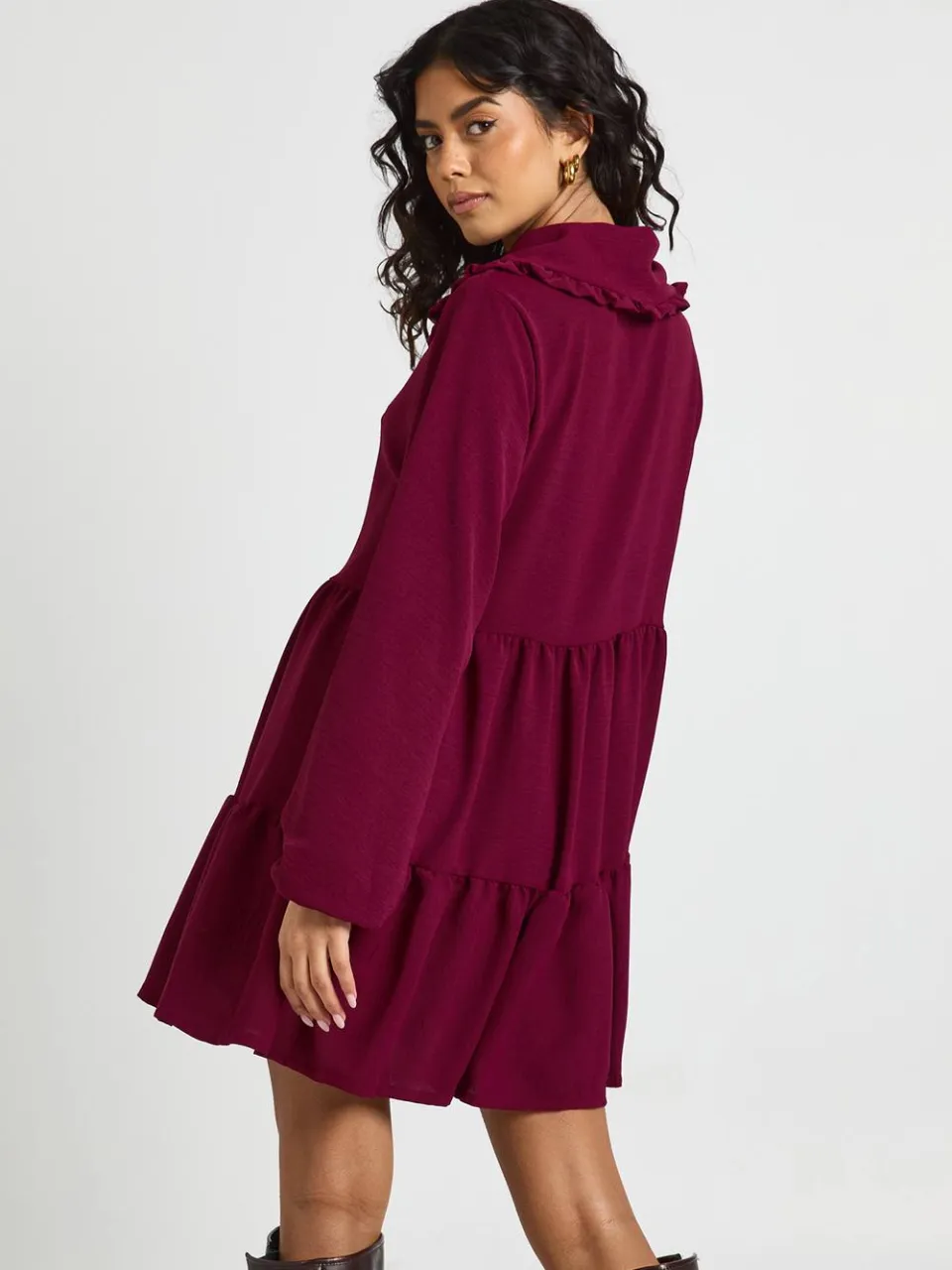 boohoo Dames Geplooide Ruches Kraag Smock Jurk pruim, foto 4