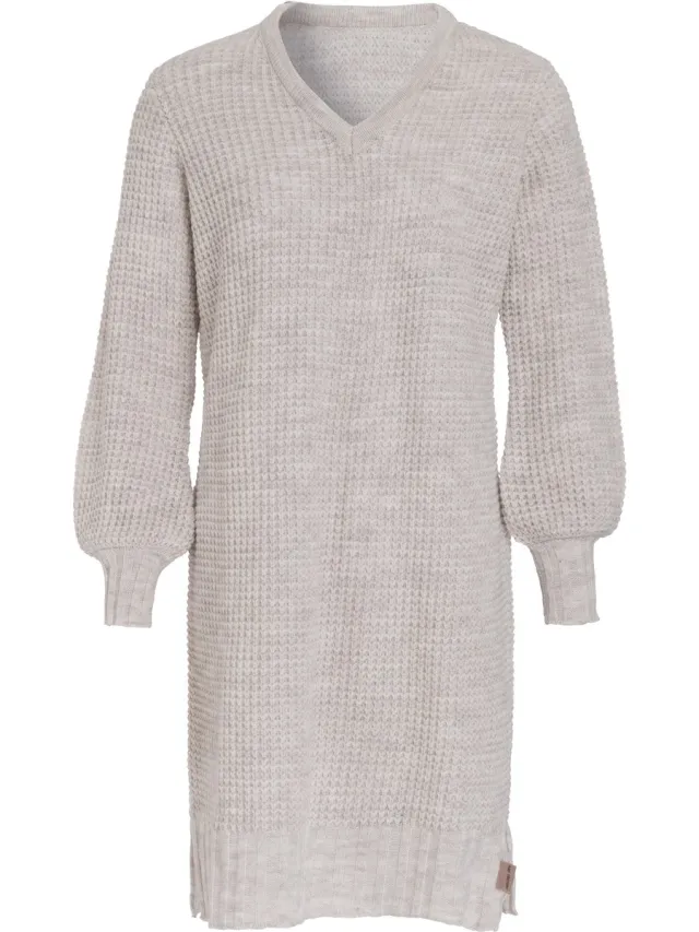 Knit Factory Robin Dames Jurk - Gebreide Trui Jurk - Wollen jurk - Herfst- & winterjurk - Wijde jurk - V-hals - Beige - 40/42 - Knielengte
