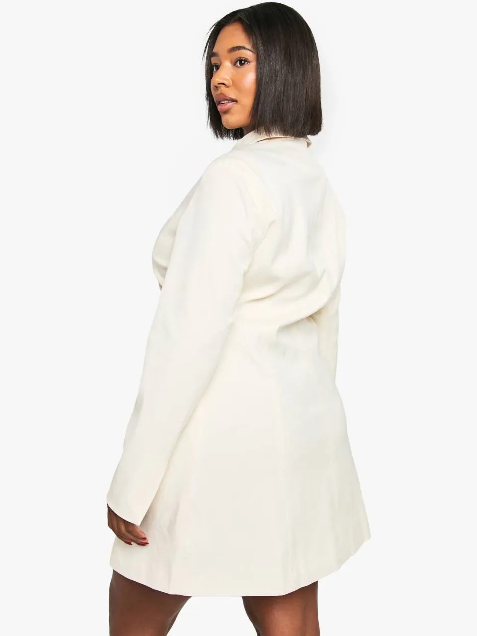 boohoo Dames Plus getailleerde jurk met kraag en knoopsluiting ecru, foto 3