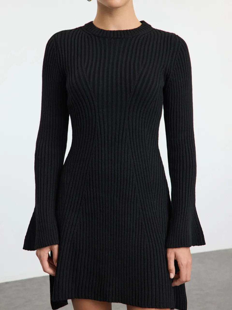 Trendyol TRENDYOLMİLLA Dames Zwart Effen Extra Kort / Super Mini Lang Casual A-lijn Jurken, foto 2
