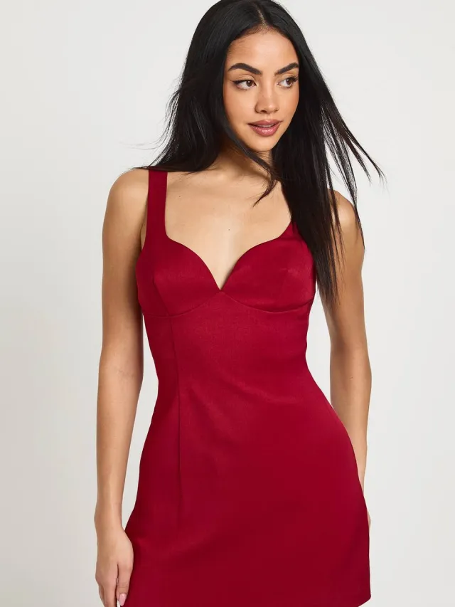 boohoo Dames Diep Uitgesneden Bandjes Bodycon Jurk Dark Cherry